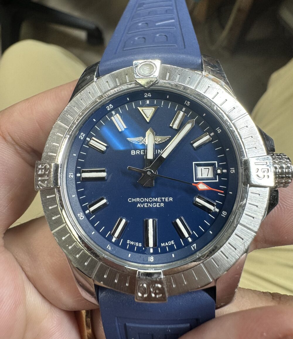 Fully restored Breitling Avenger